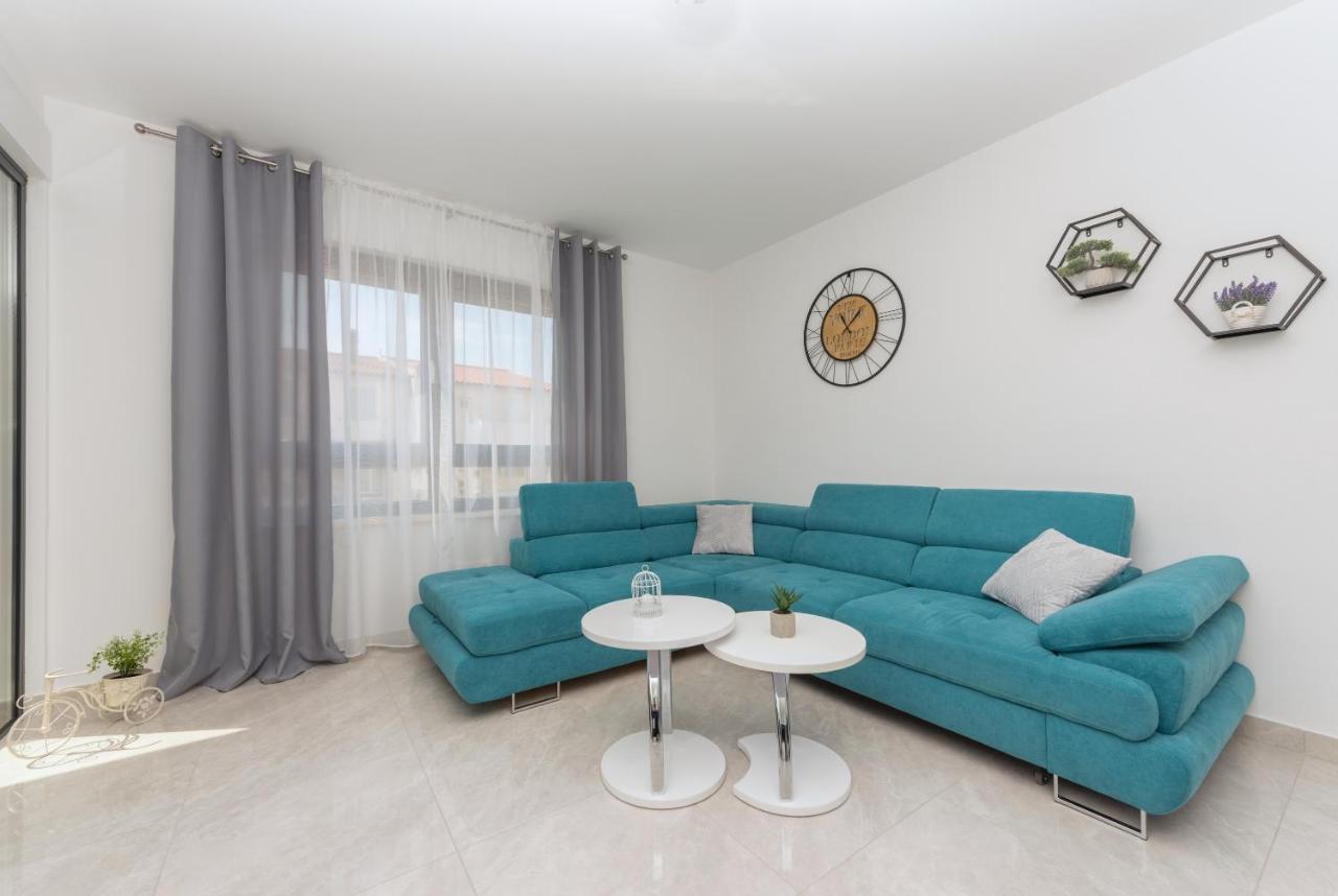 Apartment Ema Makarska Exterior foto